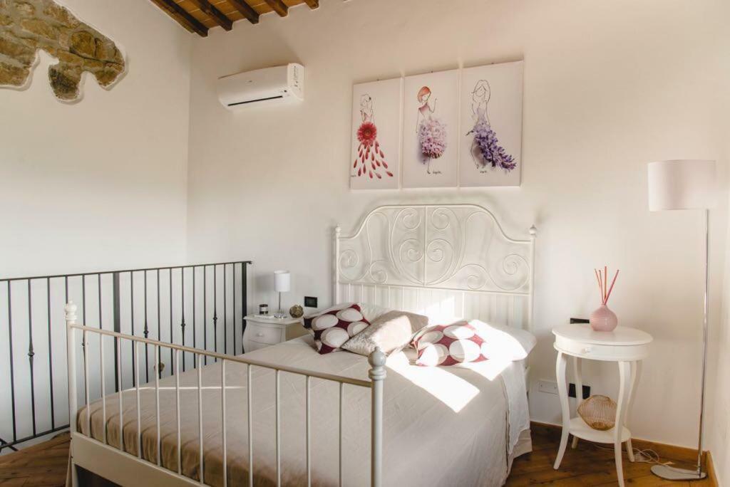 Il Fienile Di Tigliano Villa Vinci Exterior foto